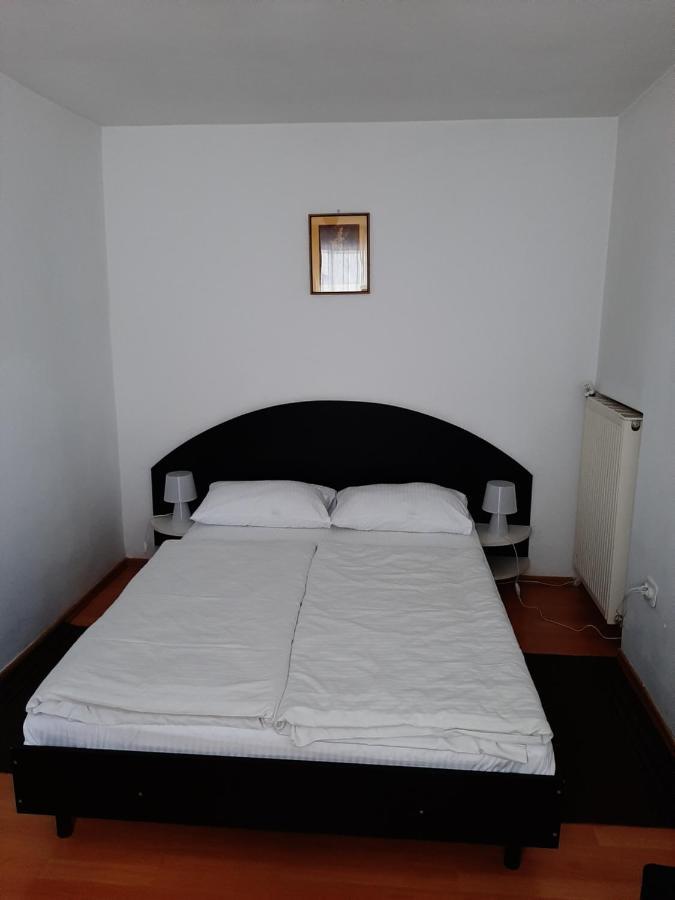 Vila Vanda Cluj-Napoca Phòng bức ảnh